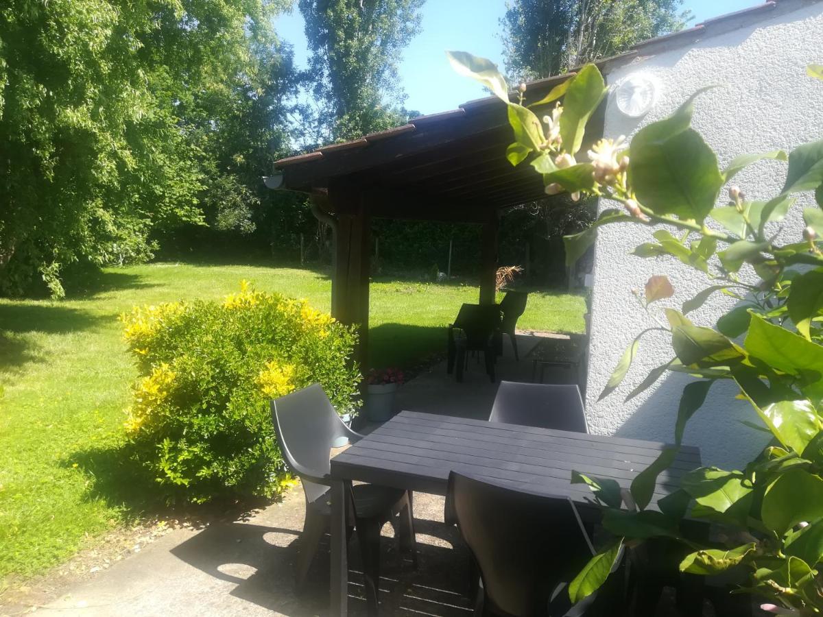 Studio Avec Jardin A 5 Min Du Parc Walibi Roquefort  Экстерьер фото